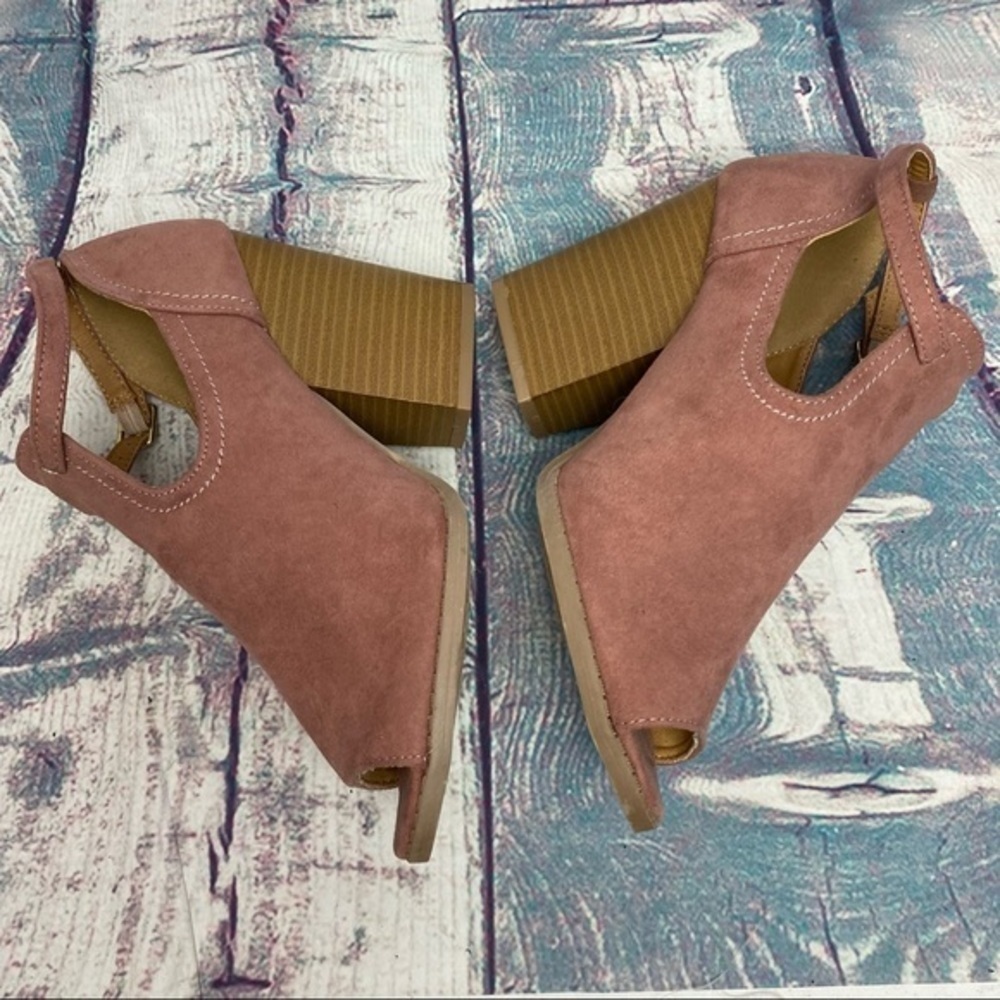 QUPID PeepToe Ankle Straps Chunky Heeled B… - Picture 4 of 11